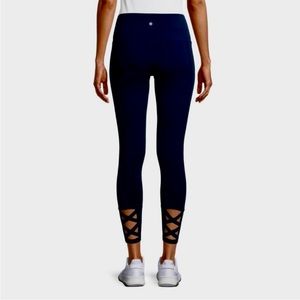 APANA Lattice Capri Leggings